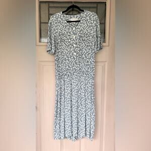 Vintage Nancy Johnson Blue Floral Short Sleeve Button Down Pleated Dress | Sz 8